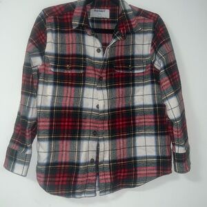 Old navy Boys S(6/7) red,green,white plaid flannel button up, EUC